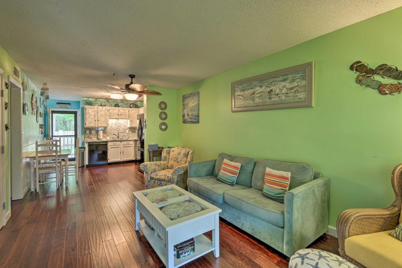 Colorful Hilton Head Condo With Beach And Pool Access! Гілтон-Гед-Айленд Екстер'єр фото