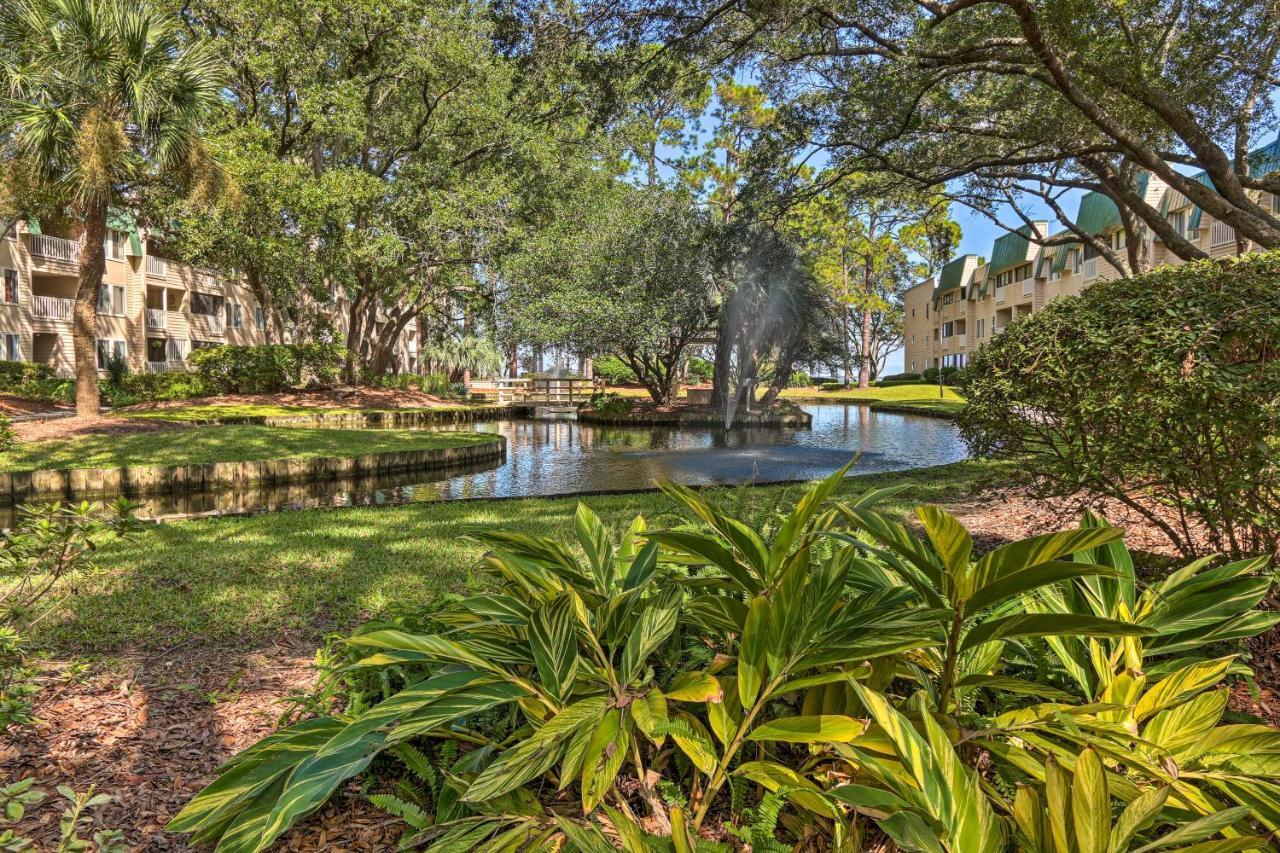 Colorful Hilton Head Condo With Beach And Pool Access! Гілтон-Гед-Айленд Екстер'єр фото