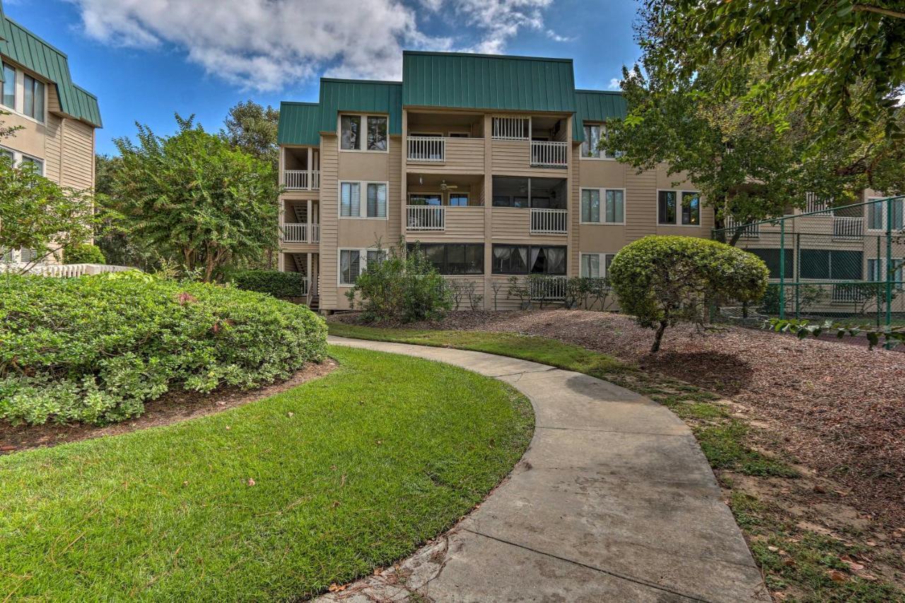 Colorful Hilton Head Condo With Beach And Pool Access! Гілтон-Гед-Айленд Екстер'єр фото